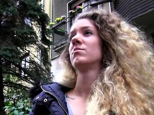 Découvrez la passion brute et la tentation alors qu'une sublime