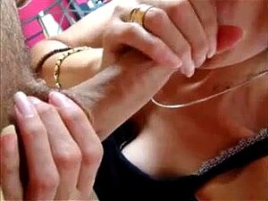 Ma femme m'a fait une belle pipe, mon chéri est un expert en suceuse