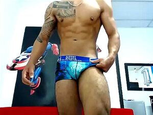 Vidéos de mecs gays avec du boeuf www.blowjobgayporn.top