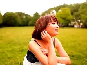 La meilleure fille japonaise Mayu Kamiya dans une scène exotique de