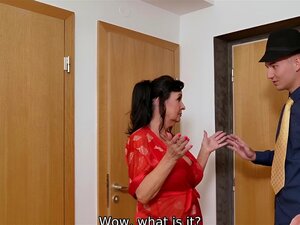 MATURE4K. Vendu sur ses Bazookas. Eah sexe avec Elle