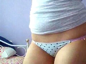 Adriana Booty Dance 3