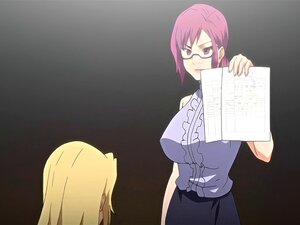 Une blonde hentai se fait baiser en gang bang brutal