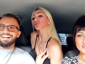 Jennyfer Stone dans une voiture avec Ladymuffin et Tommy A Canaglia