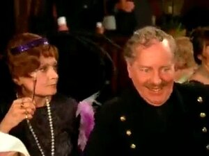 Cabaret Retro Strip. Cabaret Retro Strap