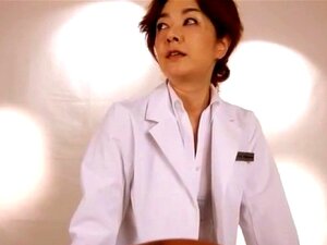 Kei, plus âgée, peut encore prendre une grosse baise