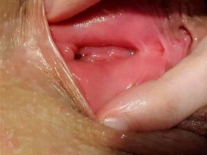 chatte fraîche et jaillissante, gros plan solo de squirt