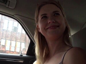 Pute hollandaise en bas. Pute hollandaise en bas résille chevauche