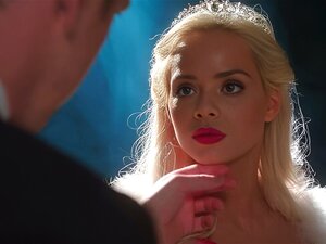 Poupée Sexuelle. - Elsa Jean, Markus Dupree