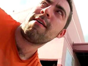 Des mecs hétéros baisent des mecs en plein air, clips vidéo gay