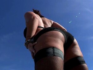 Gros culs mouillés : Creampie française, Liza Del Sierra taquine ses