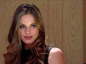 La MILF Abbey Brooks a surpris sa Jillian en train de faire une pipe