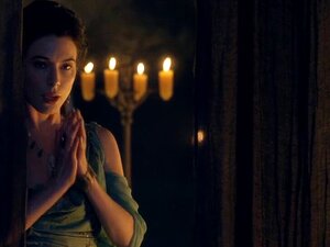 Lucy Lawless nue - Spartacus - Gods of the Arena s01e01 2011. Lucy