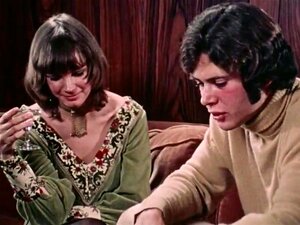 fantasmes de fille d'âge universitaire (1973), Une série explicite