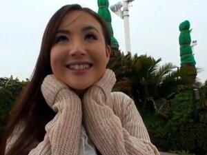 Femme mariée dans une zone rurale dans un AV. Femme mariée dans une