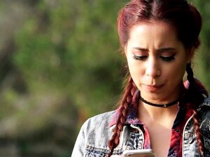 Une histoire de voyeur est un court métrage sur un couple qui loue