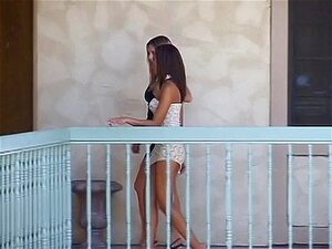 Plan à trois avec Annie Cruz, Harmony Rose
