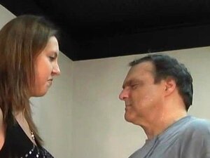 Crachez de l'amour avec Hot Oxana