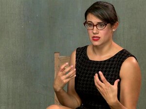 Une MILF chaude, avec un bondage serré, jouit comme une folle, Penny