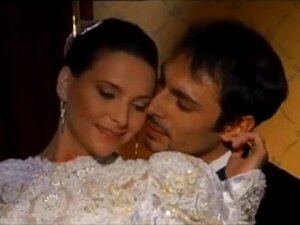 Sexy Jessica Fiorentino en bas blancs,