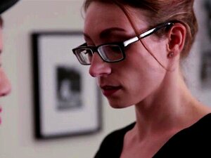 Regarder ces deux se faire plaisir donnera un coup chaud et flou