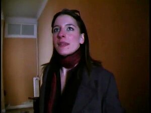 Femme classe baisée par un ouvrier