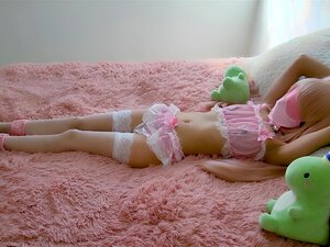 petite belle-fille dominée, presque en creampie