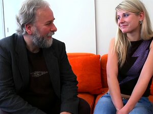 Minx blonde magique peut gérer cette énorme grosse bite