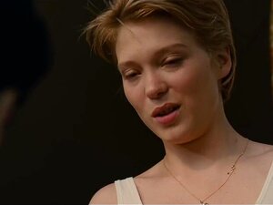Lea Seydoux - Grand Central