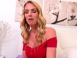 La maman chaude va manquer son beau-fils quand il partira et le