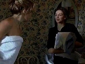 Claudia Gerini nue dans La Femme inconnue (2006)