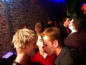 Films porno gays en version pinoy Notre nouvelle fête de baise de