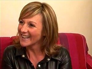 Meilleures vidéos de sexe Claire 22 Ans et films porno ...