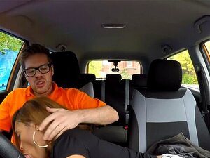 La leçon d'ébène se termine en creampie