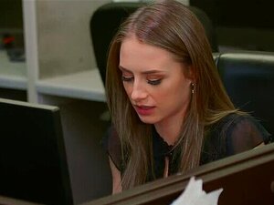 Le vieux n'aime pas que les assistants se sodomisent les uns les