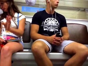 Bulge - Un mec chaud sur le tube de Kiev