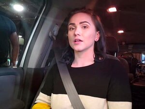 Bâillonné et bousculé par le plus grand jock ébène