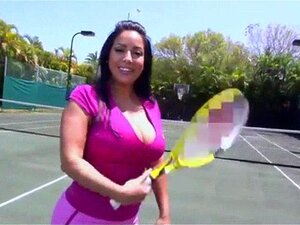 Vidéo Big Ass Kiara en Full HD dans la description