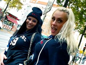 J'adore Berlin Sc. 7 : Sexe en club !