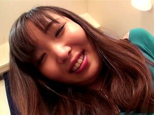 Haruka Osawa doit payer le loyer, mais elle n'a pas d'argent