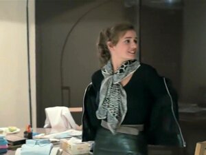 Sandrine Bonnaire - Police (1985)