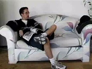 Le voisin baise sa meilleure amie mature MILF