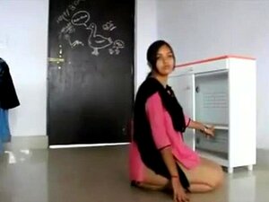 Scandale de la fille indienne nue avantika mms