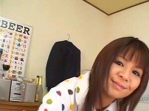 La fille japonaise incroyable Rin Yuuki dans une vidéo POV JAV
