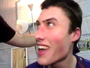 Groupes de pissing emo gratuits avec du porno gay, alors on a