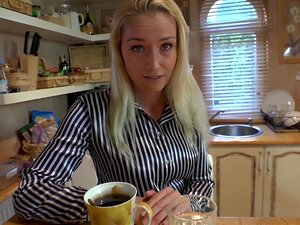 Prouvant à la demi-sœur mature à quel point t'es un amant