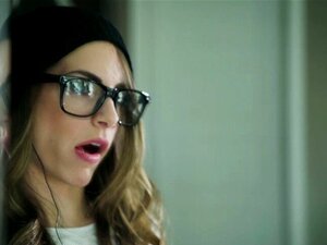 Kimmy Granger dans une bonne baise dure