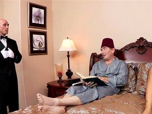 Brazzers - Shes Gonna Squirt - Le majordome sert une scène anale avec