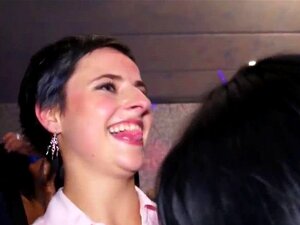 Vraies salopes amateurs européennes en orgie. Vraies salopes amateurs