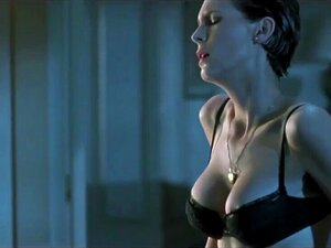 La compilation ultime de strip-tease de célébrités Vol 1